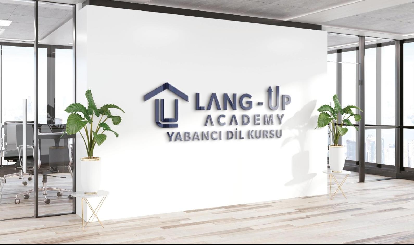 Başarı Saati’nden Lang Up Akademi’ye Ziyaret