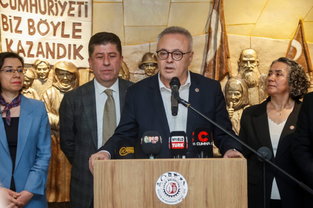 Uşak Belediye Başkan Vekili Sayın Av. Hatice Terekeci Özkan Görevine Başladı - 663280003 1264599529147319 2374006535030968275 n