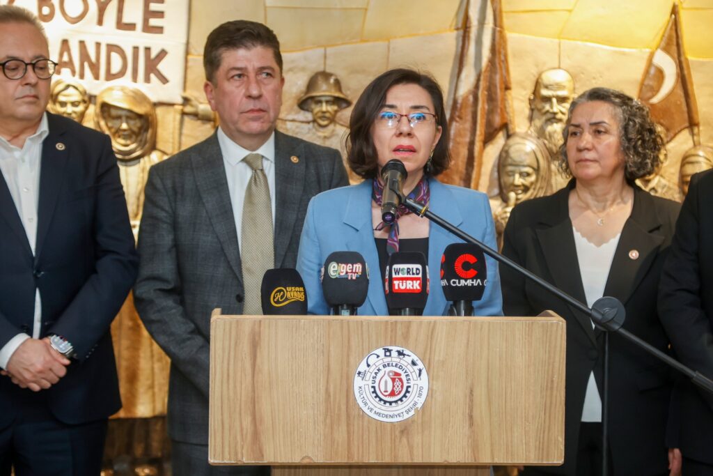 Uşak Belediye Başkan Vekili Sayın Av. Hatice Terekeci Özkan Görevine Başladı - 666301948 1264599415813997 483152191950132067 n