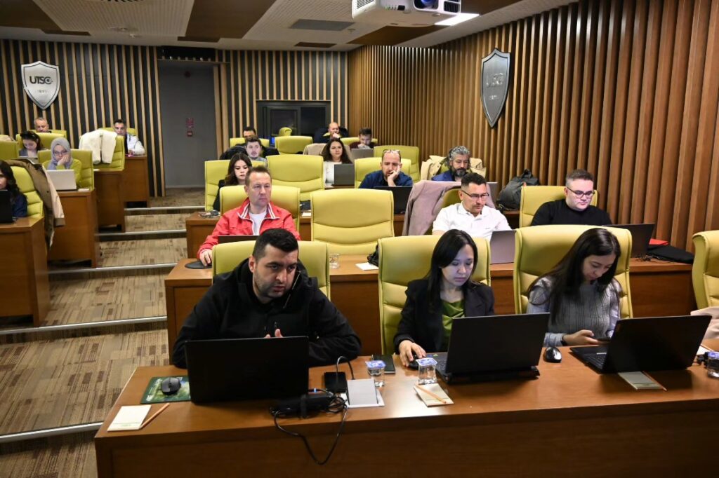 UŞAK TSO’DA DÜZENLENEN “A’DAN Z’YE EXCEL EĞİTİMİ” YOĞUN KATILIMLA TAMAMLANDI - 673478649 1396193959203236 877084429442294802 n