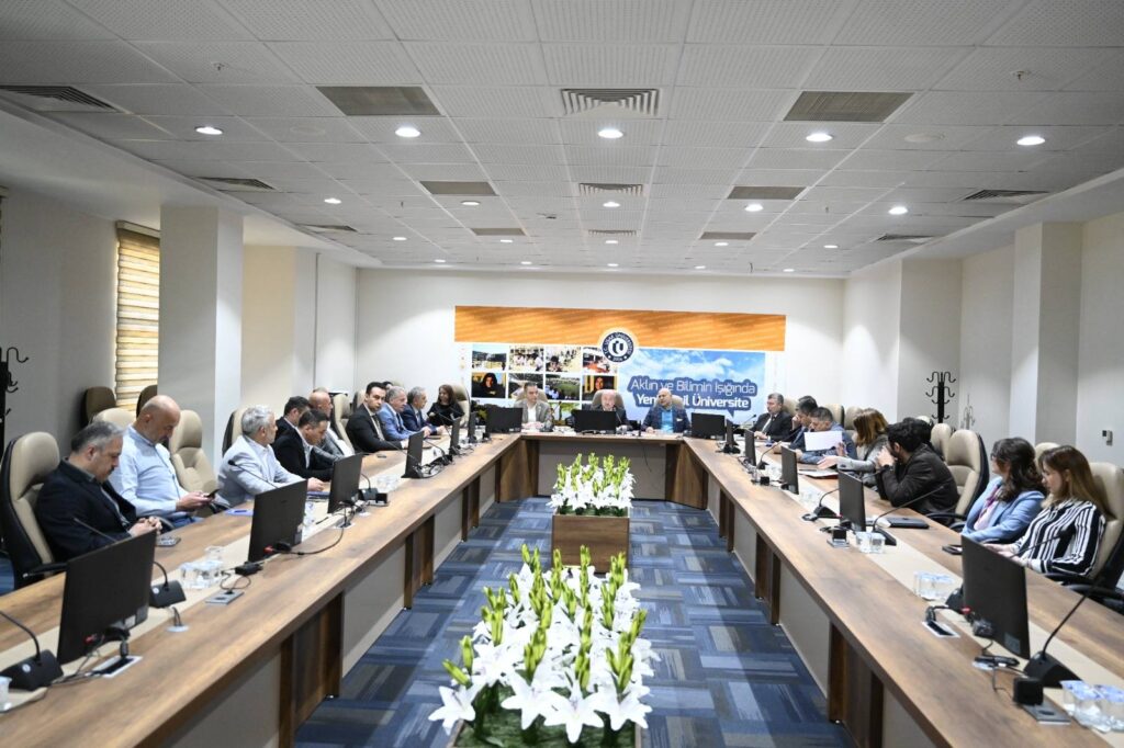 ÜNİVERSİTE–SANAYİ ENTEGRASYONUNDA STRATEJİK ADIM: UŞAK’TA ORTAK AKIL BULUŞMASI - 675502799 1399399928882639 7190222483203232745 n