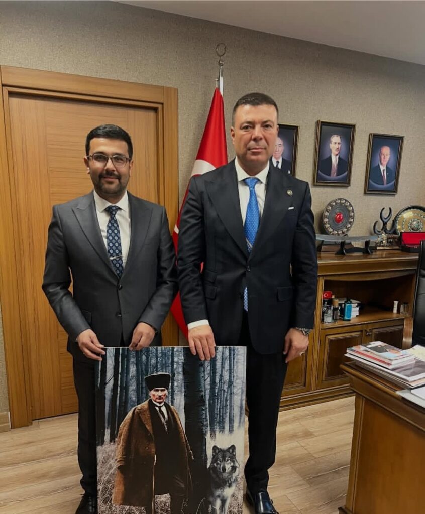 MHP’de Yeni Göreve Akademik Düzeyde Tebrik Ziyareti - 682336bd 3903 408e 8a62 61ef2cfd51ab