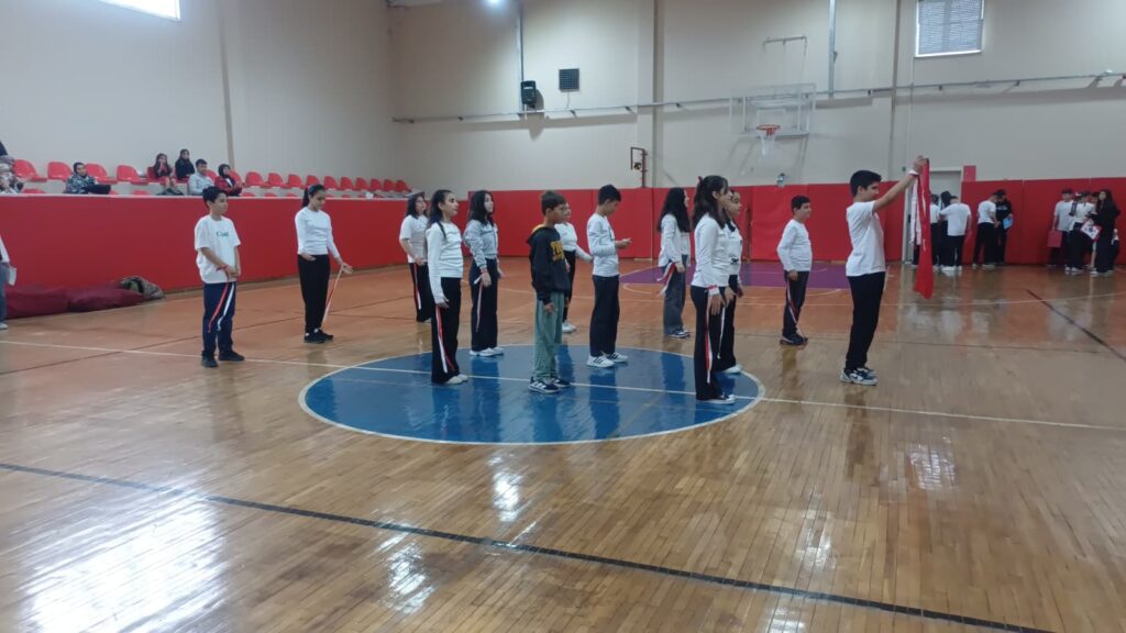 UŞAK’TA 23 NİSAN COŞKUSU: TÜPRAG ANADOLU İMAM HATİP ORTAOKULU’NDA ANLAMLI KUTLAMA - 8c90e207 9151 4f0a beb2 537ed22c2511