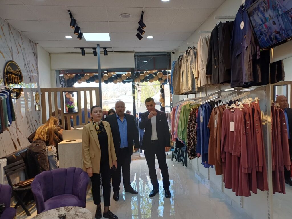 Uşak’ta Yeni Bir Girişim: Diva Moda Evi Görkemli Törenle Hizmete Açıldı - e928e2b4 9249 4ff2 9687 bfe61676b2b2