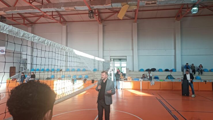 Eğitim Bir-Sen Uşak Şubesi Voleybol Turnuvası Başladı