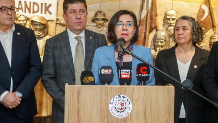 Uşak Belediye Başkan Vekili Sayın Av. Hatice Terekeci Özkan Görevine Başladı