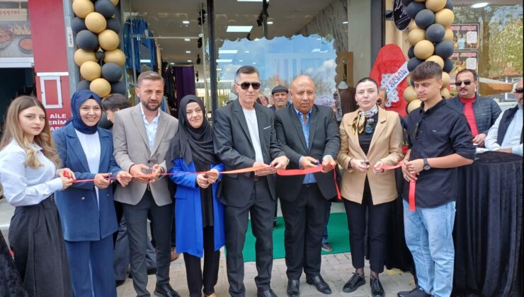 Uşak’ta Yeni Bir Girişim: Diva Moda Evi Görkemli Törenle Hizmete Açıldı