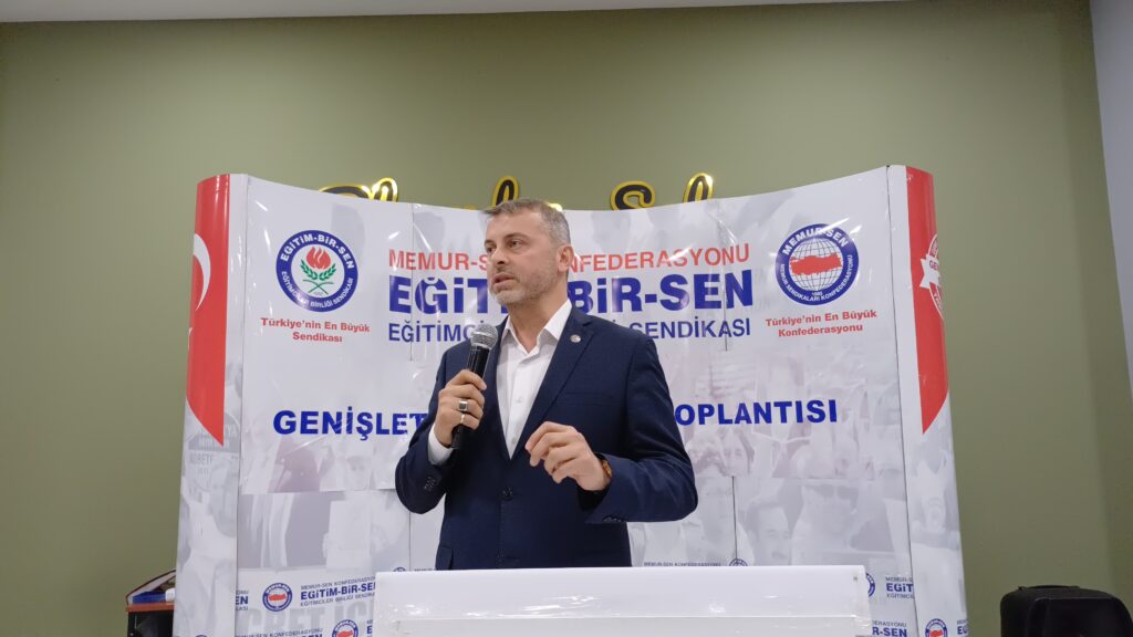 Eğitim Bir Sen İl Divan Toplantısında Gündem Şiddet: Uşak’taki Saldırı Kınandı” - 20260508 182913