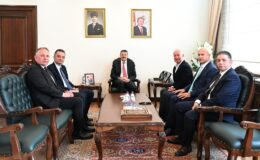 Uşak İş Dünyasından Ankara Çıkarması: Bakan Yardımcısı Ali Çelik’e Nezaket Ziyareti