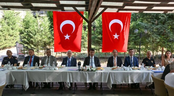 Uşak’ta Güvenlik ve Asayiş Gündemi Basın Toplantısında Değerlendirildi