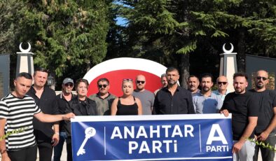 Murat Uğur İtil: “Şehitlerimizin Hatırasına Dil Uzatılmasını Asla Kabul Etmiyoruz”