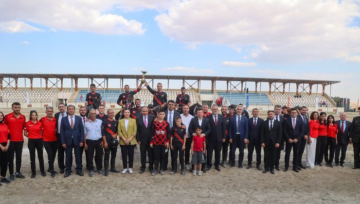 UŞAK’IN KURTULUŞUNUN 104. YILINDA AYNI GURUR, AYNI COŞKU