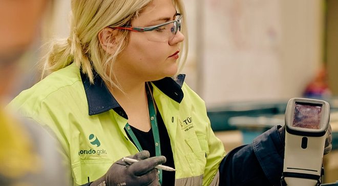 Tüprag’da Jeolojik Veri Odaklı Yaklaşım: Kaynaktan Üretime Uzanan Süreçte Sürekli Veri Analizi