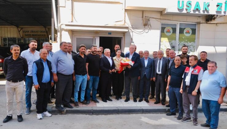 Bayraktar, Uşak’ta Ziraat Odası Başkanları ve Meclis Üyeleriyle Bir Araya Geldi