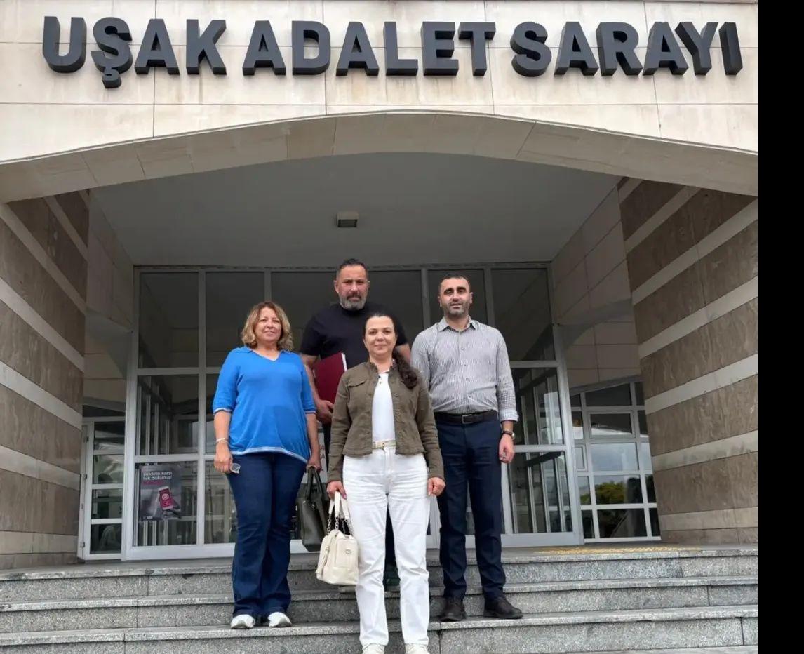 Yeni Parti Uşak Merkez İlçe Teşkilatından Kongre Başvurusu
